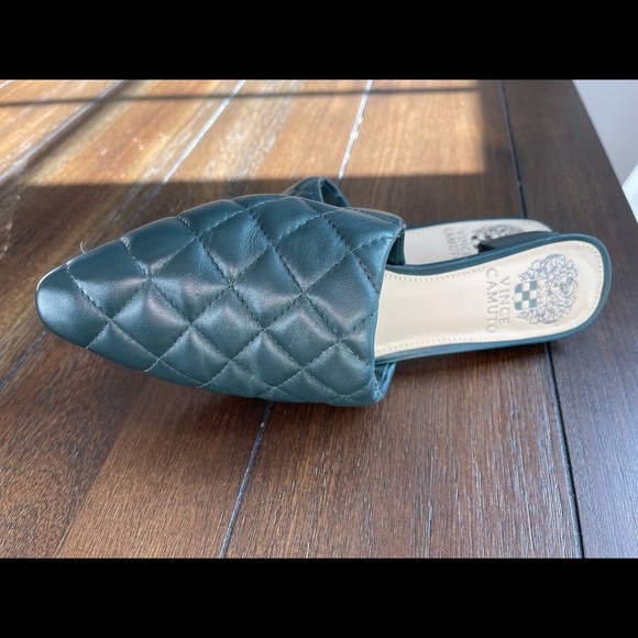 Vince Camuto flat mules - Picture 4 of 13